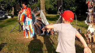 Зажигательная Despacito в исполнении индейца Despacito performed by a Native American [upl. by Sidonia380]