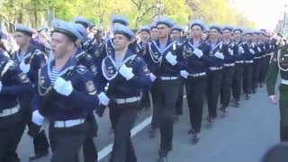 Моряки на параде 9 мая 2016 года в День Победы СанктПетербург [upl. by Anuayek]