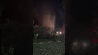 Tshwane EMS extinguishing a grass fire that broke out in the front yard of a home in Valhalla [upl. by Jolyn]