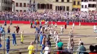 Calcio storico fiorentino bianchi azzurri 14 giu 2014 [upl. by Yllek368]