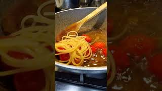 Spaghetti con bottarga e pomodorini [upl. by Oznecniv]