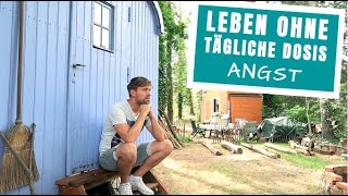 ➤ CoronaTodeszahlen Warum uns negative News das Leben schwer machen I 1 Talk im Tiny House [upl. by Thirzia491]