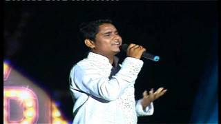 Melodious Kamal Khan Singing Ishq Sufiyana [upl. by Aundrea995]