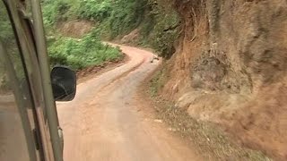 Entering the Ngorongoro crater [upl. by Okiron]