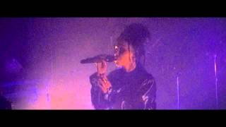 FKA Twigs  LIGHTS ON live at La Maroquinerie Paris France 14102014 [upl. by Elokkin520]