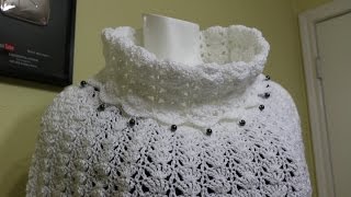 Capa Crochet con Cuello y Cuentas [upl. by Yaresed4]