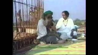 Yogi Ramsuratkumar Kumar Jaya Guru Raya  Heaven and Earth  Album  Beggars Love  Beggar Works [upl. by Idram90]