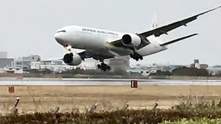 Plane Landing Goes Wrong [upl. by Sirraf]