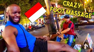 INTENSE FOOT REFLEXOLOGY STREET MASSAGE On Malioboro Street Yogyakarta 🇮🇩 [upl. by Flora]