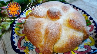 Pan de Muerto Tradicional [upl. by Thebault812]