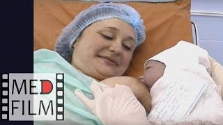 Первые часы и дни новорожденных © First hours of newborn [upl. by Gunzburg]