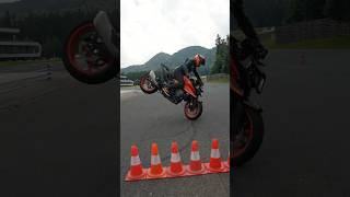 Perfect stoppie combo🤘 ktmduke stoppie bikeskills [upl. by Adnaram]