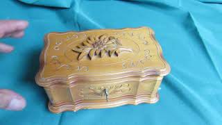 1950s Carved flower Wood Musical Jewelry Box plays 2 songs [upl. by Alfi807]