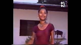 Ngadiadia Vieux Ngadios amp ChicChoc Loyenge  Mobulu Te CLIP [upl. by Nitneuq917]