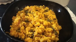 One Pot Spinach Quinoa amp Chickpea Recipe  High Protein one  pot Meal [upl. by Eldreda]