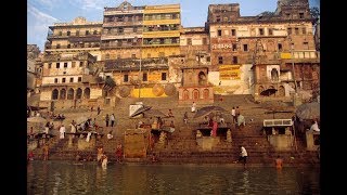 Varanasi le Gange Sarnath la crémation [upl. by Pan832]