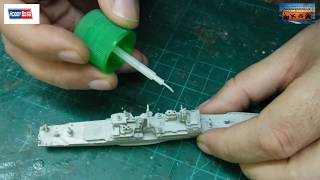 HobbyBoss 11250 USS Vincennes CG 49 Part 1 [upl. by Erny]