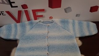 Tuto tricot gilet bébé  Tricoter un gilet pour bébé au point mousse [upl. by Lawton399]