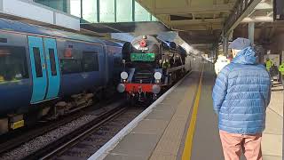 35028 clanline arrives into dover Priory on its last time this year on the British pullman [upl. by Inilahs]