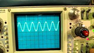 11 Tektronix Oscilloscope Triggering controls and their usage [upl. by Kelli]