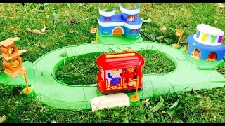 DANIEL TIGERS NEIGHBOURHOOD Trolley Track Toy Set [upl. by Ekle]