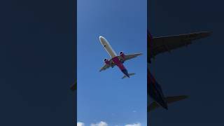 Wizz Air A321neo Approach and Landing at Gatwick aviation [upl. by Best]