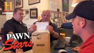 Pawn Stars Big Box of Comic Books Season 1  History [upl. by Anits]