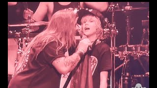 LYNYRD SKYNYRD quotSIMPLE MANquot YOUNG FAN MARK INVITED ON STAGE TO SING JonesBeach TheaterNY 8222024 [upl. by Marty]