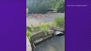 Failing water pipe causes sinkhole in garden City [upl. by Hodge]