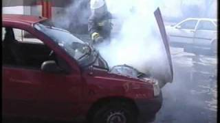 Inhibidor de fuego Coche quemado Extintor wwwtesurcom [upl. by Janeta]