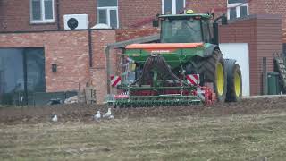 Landbouwer Ploegen  granen zaaien [upl. by Em442]