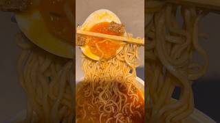 🇰🇷CVS Food  Spicy tonkotsuflavored ramen and half boiled eggs  매운 돈코츠향 라멘과 감동란 쇼츠 shorts [upl. by Nafri663]