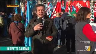 Welfare fisco e pensioni CGIL CISL e UIL in piazza a Roma [upl. by Ibmat907]