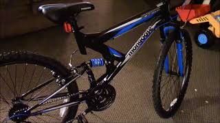 Mens Mongoose Spectra 26 Mountain Bike [upl. by Muscolo890]