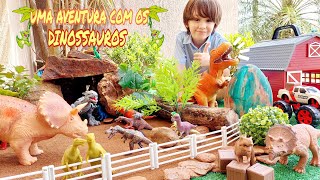 PARQUE DE DINOSSAUROS DE BRINQUEDO NA FAZENDINHA DO FELIPE CANOPF  DINOSAUR TOY FARM TREX [upl. by Hooge901]