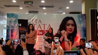 Cita Citata  Aku Mah Apa Atuh Plaza Merdeka Kuching [upl. by Strepphon947]