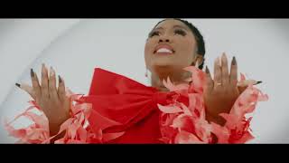 ROSELINE LAYO  ELOTOGNAN Clip Officiel [upl. by Eninnej156]