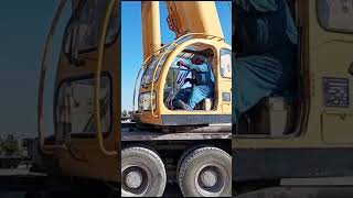 Abo Hussain crane 50 Ton fitting the boom 3 [upl. by Relyk951]