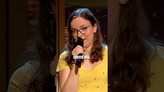 Hoffentlich hab ich dem nichts Falsches beigebracht 😬🙈 Besucht mich auf meiner Tour comedy [upl. by Einitsed]