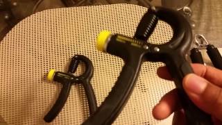 Golds Gym Adjustable Hand Grip review [upl. by Amory62]