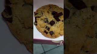 TMobile tmobiletuesdays CrumblCookies delicious cookies thankful [upl. by Ameehs]