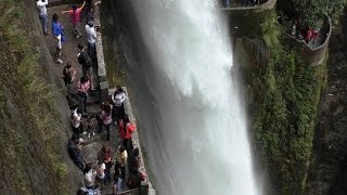 Pailón del Diablo Baños Ecuador [upl. by Kolk]