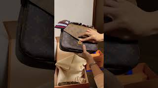 Unboxing Pochette Métis in reverse monogram🥰 [upl. by Annavaig]