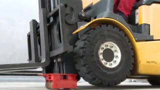 Linde E20E50 Electric Forklift Series Dual Motor Drive [upl. by Kassandra255]