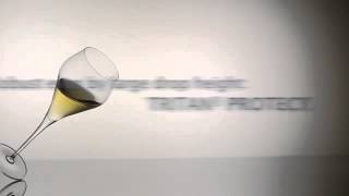 Schott Zwiesel Tritan® Bouncing Glass [upl. by Dorraj332]