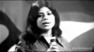 Runa lailas urdu song when she was 17 years old [upl. by Hulda]