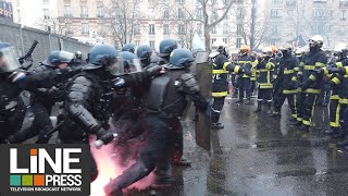 Police contre pompiers Violents heurts  Paris  France 28 janvier 2020 [upl. by Anitahs]