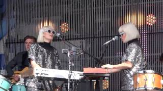 Lucius  Dont just sit there  Live  MS Dockville Festival 2014 Hamburg  082014 [upl. by Epp]