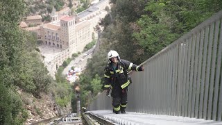 Cursa solidària Vertical Montserrat 25 maig 2024 [upl. by Oicneconi]