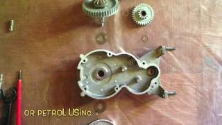 Kenwood chef A701  A701A gearbox rebuild [upl. by Laryssa]